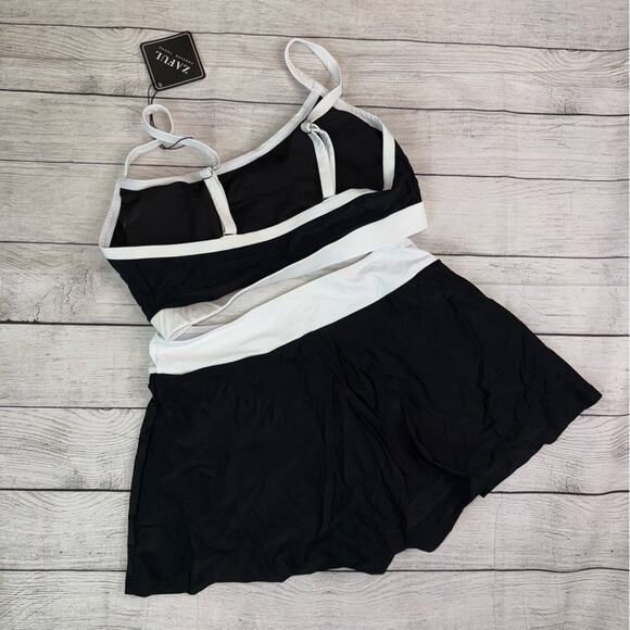 Zaful NWT Black & White Colorblock Bikini Set with Swim Skirt Bottom Size 4 - Picture 9 of 11